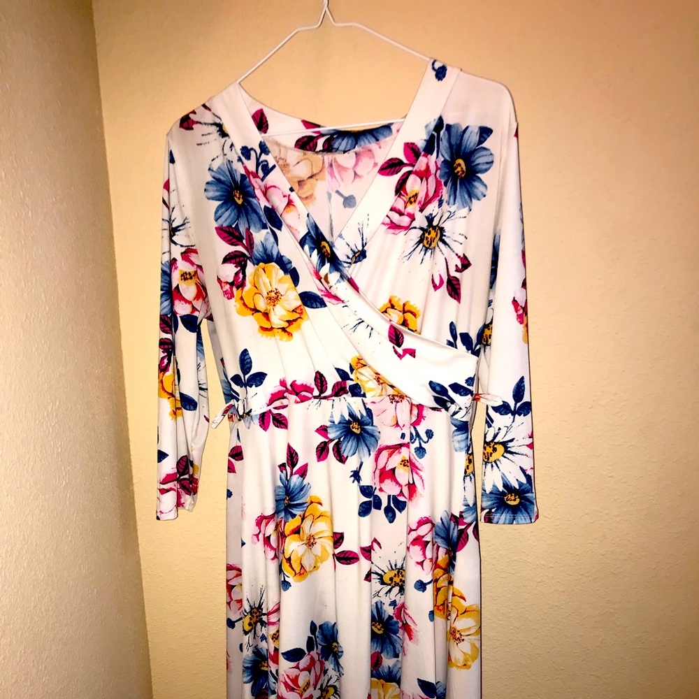 Ups & downs floral summer dress